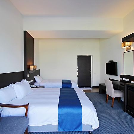 Celebrity 99 Hotel Ji'an Exterior photo