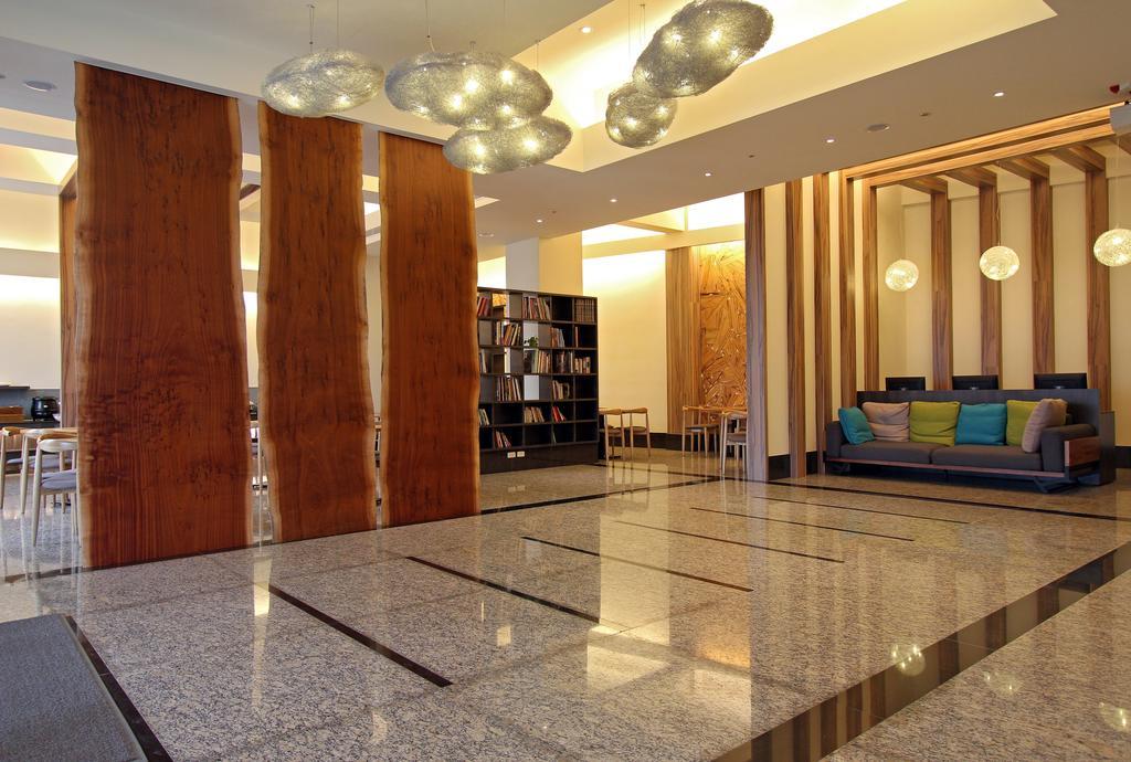 Celebrity 99 Hotel Ji'an Exterior photo